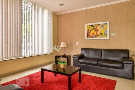 Apartamento para alugar com 68m², 2 quartos e 1 vagaHall