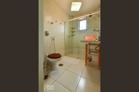 Apartamento para alugar com 68m², 2 quartos e 1 vagaBanheiro