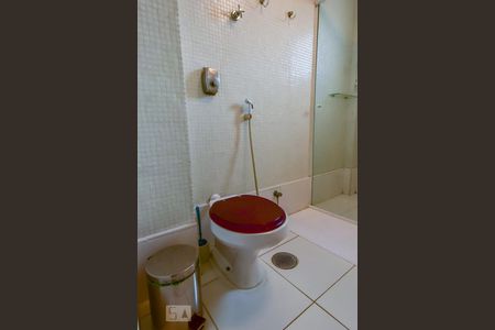 Apartamento para alugar com 68m², 2 quartos e 1 vagaBanheiro