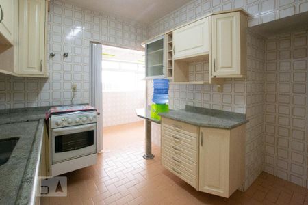 Apartamento à venda com 92m², 2 quartos e 1 vaga Apartamento à venda com 92m², 2 quartos e 1 vagaCozinha