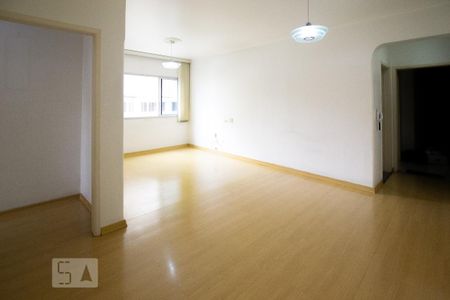 Sala de apartamento para alugar com 2 quartos, 82m² em Indianópolis, São Paulo