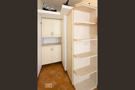 Quarto de Serviço de apartamento para alugar com 2 quartos, 82m² em Indianópolis, São Paulo