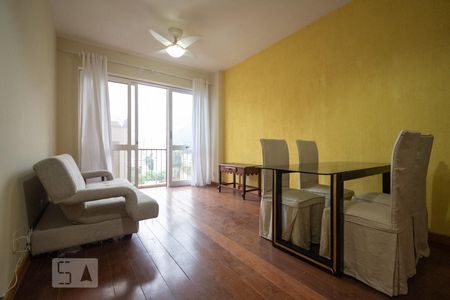 Sala de apartamento à venda com 1 quarto, 59m² em Humaitá, Rio de Janeiro