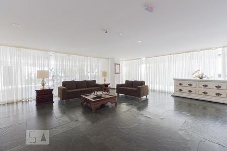 Apartamento à venda com 100m², 3 quartos e 2 vagasHall social