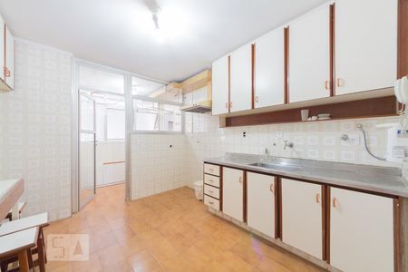 Apartamento à venda com 100m², 3 quartos e 2 vagasCozinha