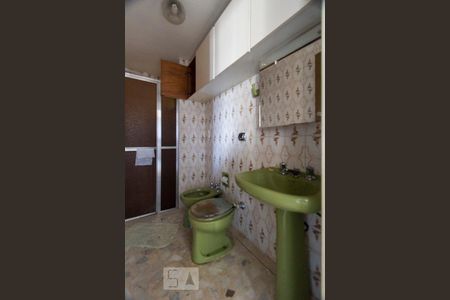 Banheiro social de apartamento para alugar com 2 quartos, 65m² em Saúde, São Paulo