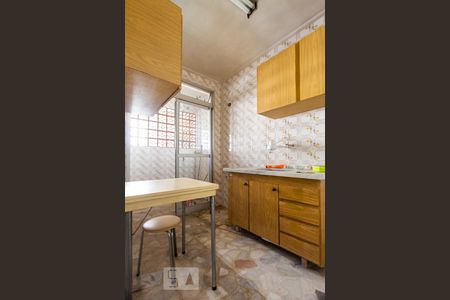 Apartamento para alugar com 65m², 2 quartos e 1 vagaCozinha