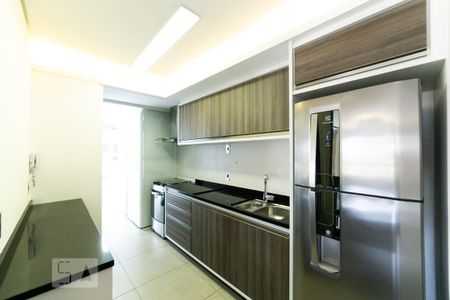 Cozinha de apartamento à venda com 1 quarto, 70m² em Jardim das Acácias, São Paulo