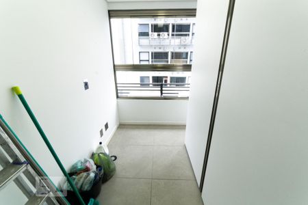 Área de Serviço de apartamento à venda com 1 quarto, 70m² em Jardim das Acácias, São Paulo