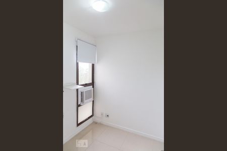 Apartamento à venda com 78m², 3 quartos e 1 vagaQuarto 2