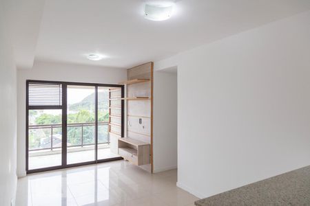 Sala de apartamento à venda com 3 quartos, 78m² em Recreio dos Bandeirantes, Rio de Janeiro