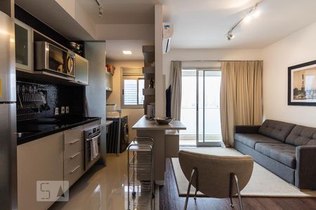 Sala de apartamento à venda com 1 quarto, 46m² em Santo Amaro, São Paulo