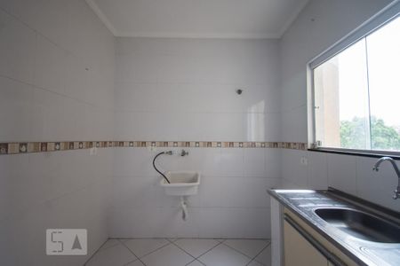 Apartamento para alugar com 47m², 2 quartos e 1 vaga Apartamento para alugar com 47m², 2 quartos e 1 vagaCozinha - área de serviço