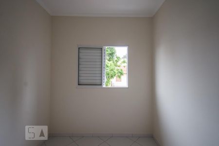 Quarto 2 de apartamento para alugar com 2 quartos, 47m² em Campestre, Santo André