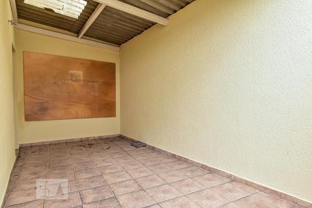 Casa para alugar com 100m², 3 quartos e 1 vagaQuintal