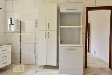 Casa para alugar com 100m², 3 quartos e 1 vagaCozinha