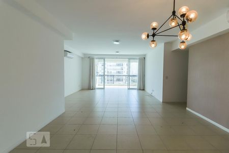 Sala de apartamento à venda com 4 quartos, 167m² em Jacarepaguá, Rio de Janeiro