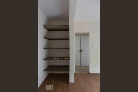 Casa à venda com 325m², 3 quartos e 2 vagas2o. Andar - Suíte 1