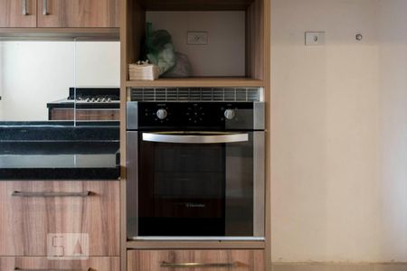 Casa à venda com 325m², 3 quartos e 2 vagas1o. Andar - Cozinha (Forno)
