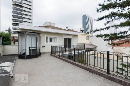 Casa à venda com 325m², 3 quartos e 2 vagas2o. Andar - Suíte 2 - Varanda