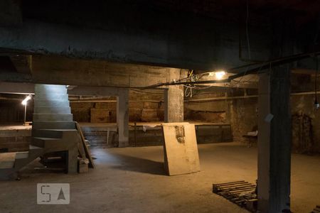 Casa à venda com 325m², 3 quartos e 2 vagasSubsolo (Em obras)