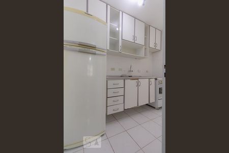 Cozinha de kitnet/studio à venda com 1 quarto, 39m² em Vila Parque Jabaquara, São Paulo