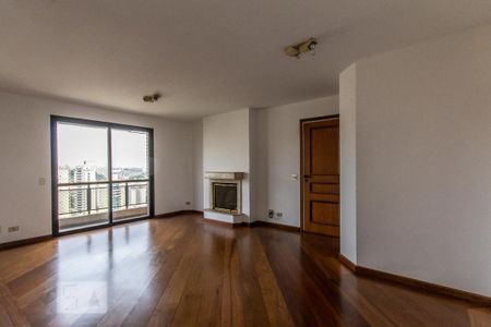 Apartamento para alugar com 135m², 3 quartos e 2 vagas Apartamento para alugar com 135m², 3 quartos e 2 vagasSala