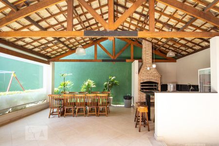 Apartamento para alugar com 135m², 3 quartos e 2 vagas Apartamento para alugar com 135m², 3 quartos e 2 vagasChurrasqueira