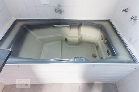 Casa à venda com 60m², 1 quarto e 1 vagaBanheiro Suite