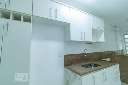 Apartamento à venda com 60m², 2 quartos e 1 vagaCozinha
