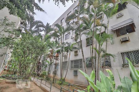 Apartamento à venda com 60m², 2 quartos e 1 vagaFachada