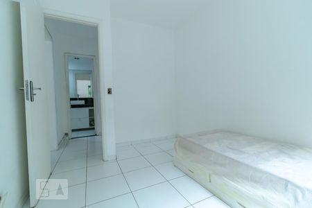 Apartamento à venda com 60m², 2 quartos e 1 vagaQuarto 02
