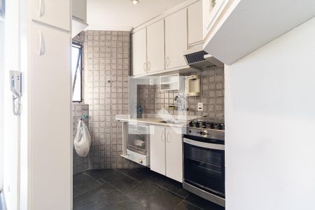 Apartamento à venda com 60m², 1 quarto e 1 vaga Apartamento à venda com 60m², 1 quarto e 1 vagaCozinha