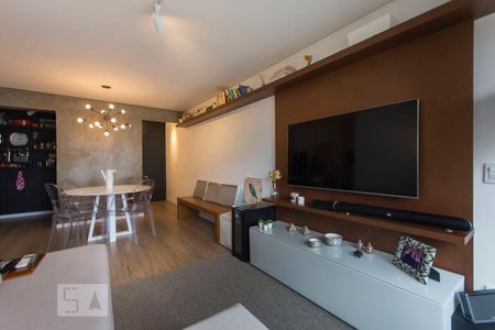 Apartamento para alugar com 2 quartos, 67m² em Vila Uberabinha, São Paulo