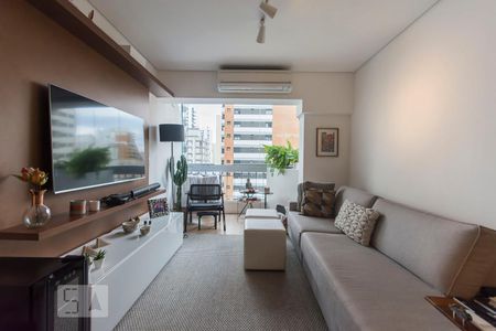 Apartamento para alugar com 2 quartos, 67m² em Vila Uberabinha, São Paulo