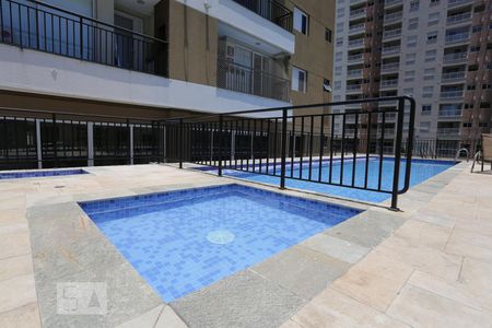 Apartamento à venda com 82m², 2 quartos e 2 vagas Apartamento à venda com 82m², 2 quartos e 2 vagasPiscina
