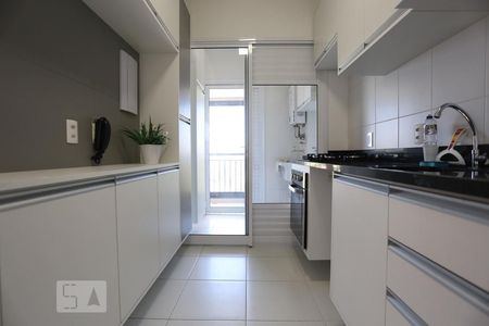 Apartamento à venda com 82m², 2 quartos e 2 vagas Apartamento à venda com 82m², 2 quartos e 2 vagasCozinha
