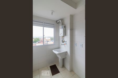 Área de Serviço de apartamento para alugar com 2 quartos, 55m² em Jardim Cristiane, Santo André