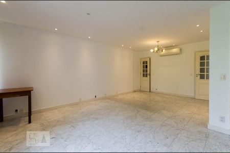 Sala de apartamento para alugar com 3 quartos, 117m² em Leblon, Rio de Janeiro