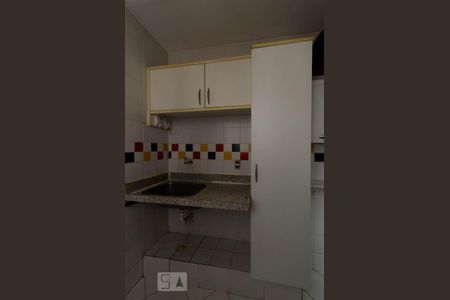 Apartamento para alugar com 117m², 3 quartos e 1 vagaÁrea de serviço