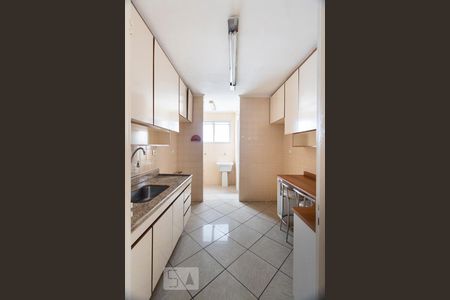 Apartamento à venda com 65m², 2 quartos e 1 vagaCozinha