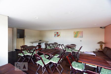 Apartamento à venda com 65m², 2 quartos e 1 vagaSalão de festas