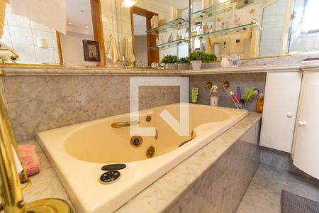 Apartamento à venda com 60m², 1 quarto e 1 vagaBanheiro da Suíte