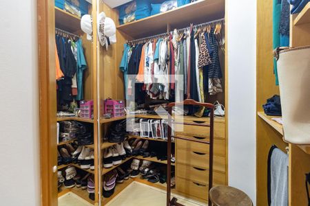 Apartamento à venda com 60m², 1 quarto e 1 vagaCloset da Suíte