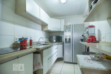 Cozinha de apartamento para alugar com 3 quartos, 86m² em Jardim Messina, Jundiaí