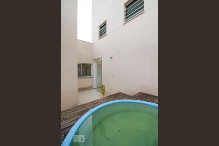 Apartamento à venda com 100m², 2 quartos e 2 vagas Apartamento à venda com 100m², 2 quartos e 2 vagasPiscina