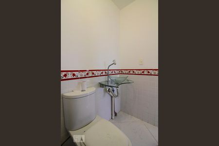 Apartamento à venda com 100m², 2 quartos e 2 vagas Apartamento à venda com 100m², 2 quartos e 2 vagasBanheiro