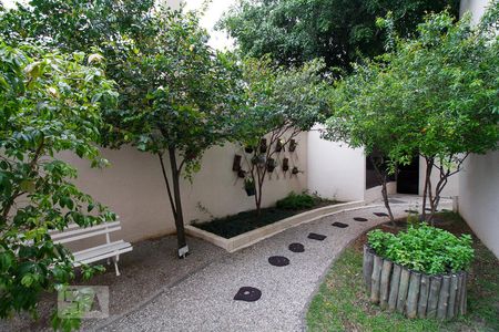 Apartamento à venda com 100m², 2 quartos e 2 vagas Apartamento à venda com 100m², 2 quartos e 2 vagasHorta e Pomar