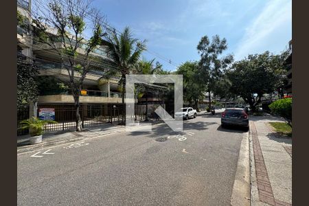 Apartamento para alugar com 180m², 4 quartos e 2 vagasFachada