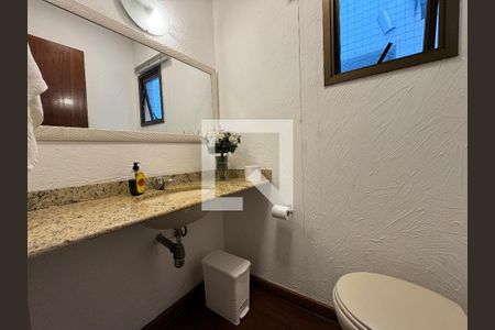 Apartamento para alugar com 180m², 4 quartos e 2 vagasLavabo